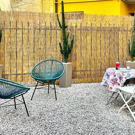 Apartman Hostdomus - Garden *