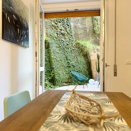 Hostdomus - Garden 菲纳莱利古雷