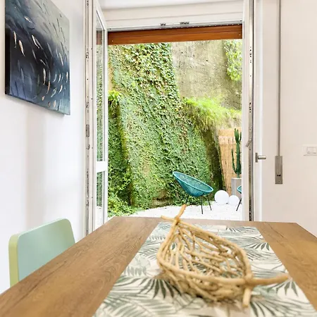 Hostdomus - Garden * Finale Ligure