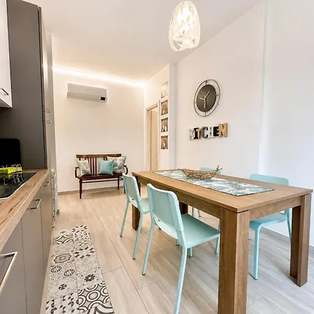 Hostdomus - Garden Apartman